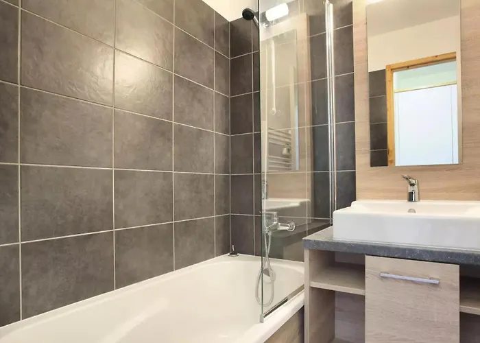 La Licorne - Maeva - 3 Pieces 6 Personnes - Confort Mae-9971 *